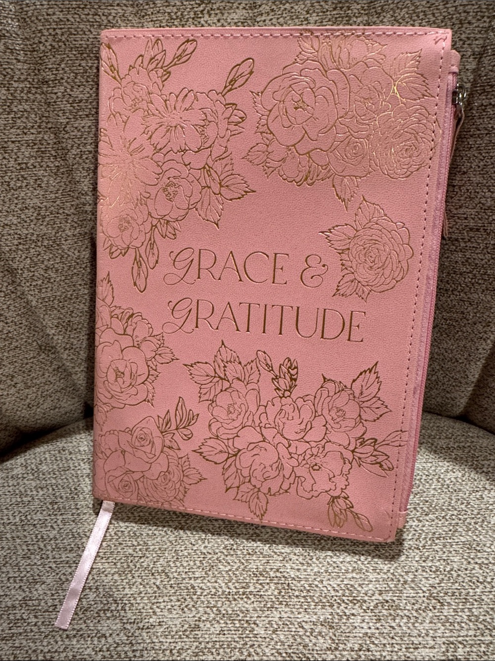 New Grace & Gratitude Pink Floral Zip Journal Bag
